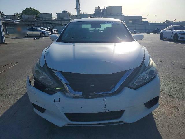Снимка 5 от търг – 2017 NISSAN ALTIMA с VIN 1N4AL3AP1HC487637