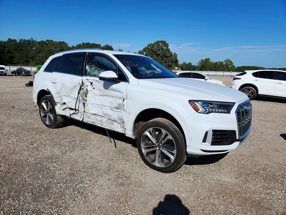 Фото 4 с аукциона – 2020 AUDI Q7 с VIN WA1VXAF79LD009931