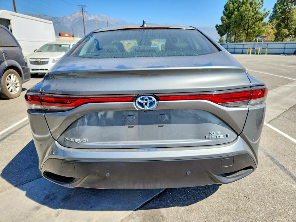 Photo 6 from auction – 2022 TOYOTA MIRAI with VIN JTDAAAAA0NA005635