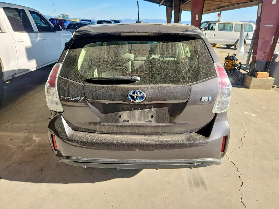 Photo 6 from auction – 2016 TOYOTA PRIUS V with VIN JTDZN3EU5GJ045896