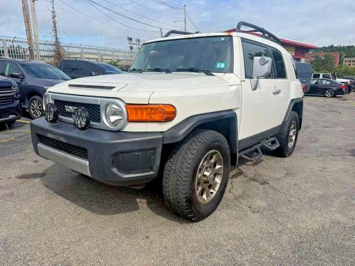 2012 TOYOTA FJ CRUISER - Търг №67996326