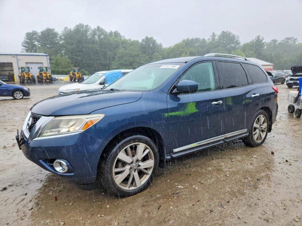 NISSAN PATHFINDER 2013 with VIN 5N1AR2MM5DC688354 - Photo from auction