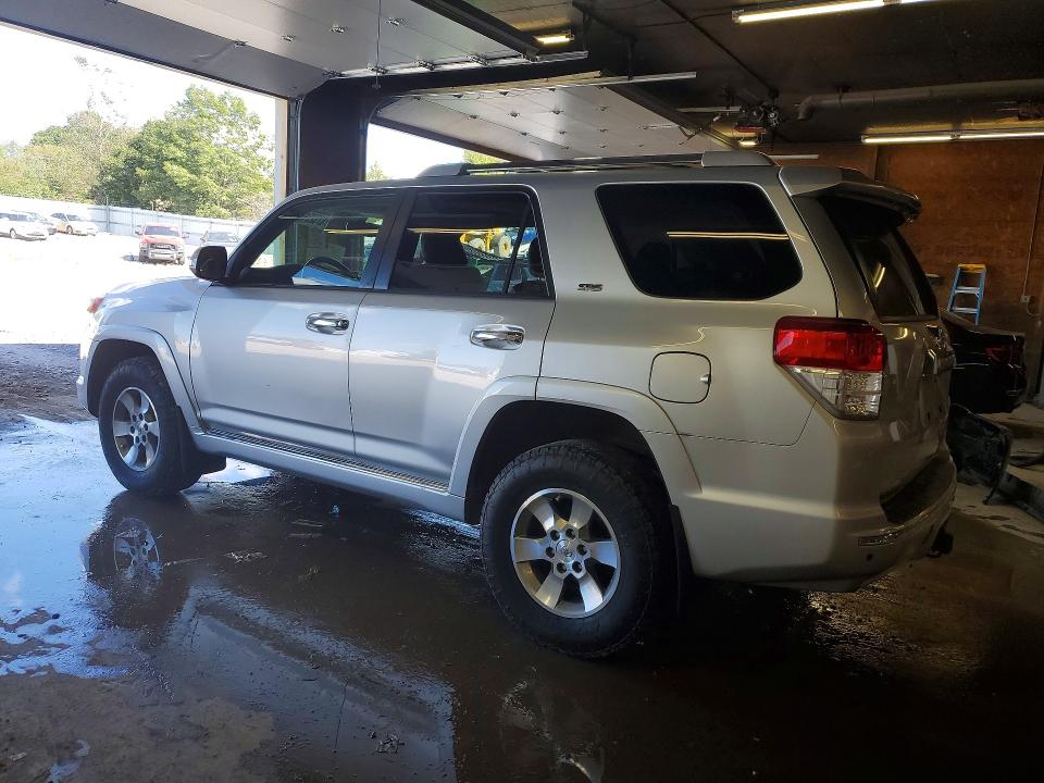 Photo 2 from auction – 2012 TOYOTA 4RUNNER with VIN JTEBU5JRXC5094382