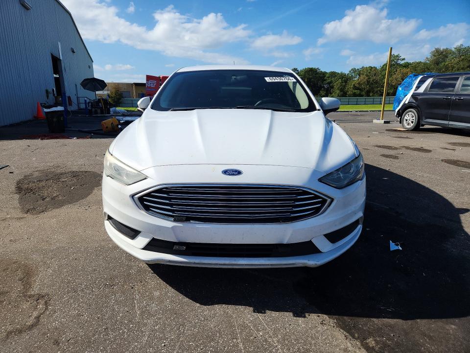 Zdjęcie 5 z aukcji – 2017 FORD FUSION z VIN 3FA6P0HD2HR108182