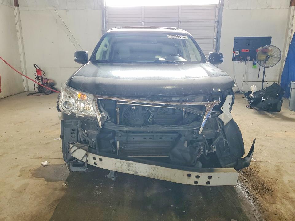 Photo 5 from auction – 2010 LEXUS GX with VIN JTJJM7FX0A5010423