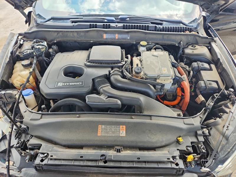 Photo 11 from auction – 2018 FORD FUSION with VIN 3FA6P0LUXJR247893