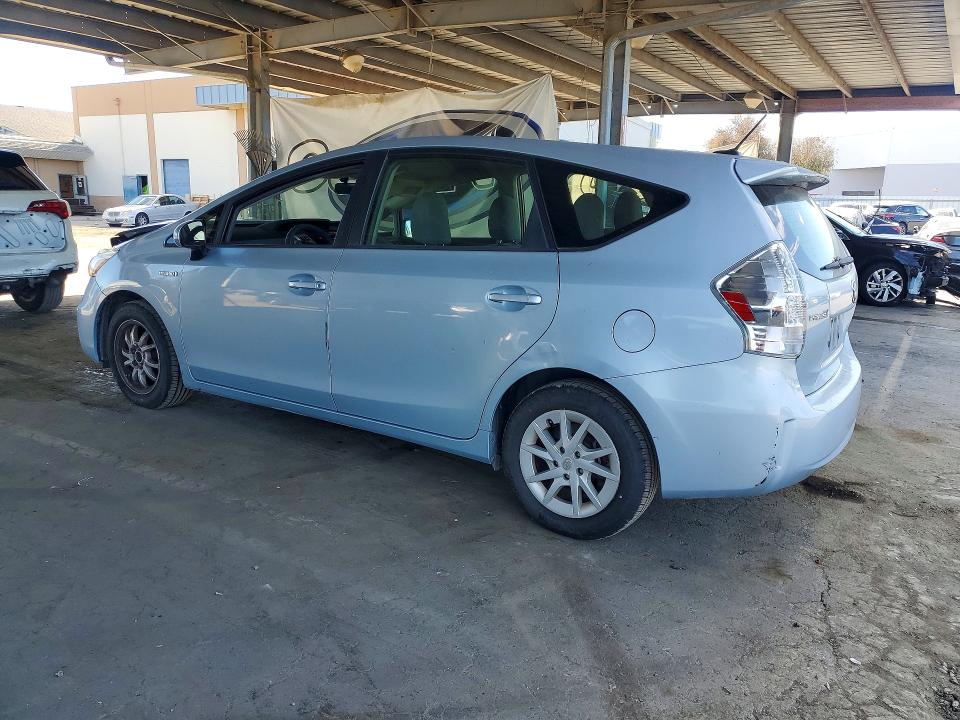 Photo 2 from auction – 2012 TOYOTA PRIUS V with VIN JTDZN3EU4C3104564