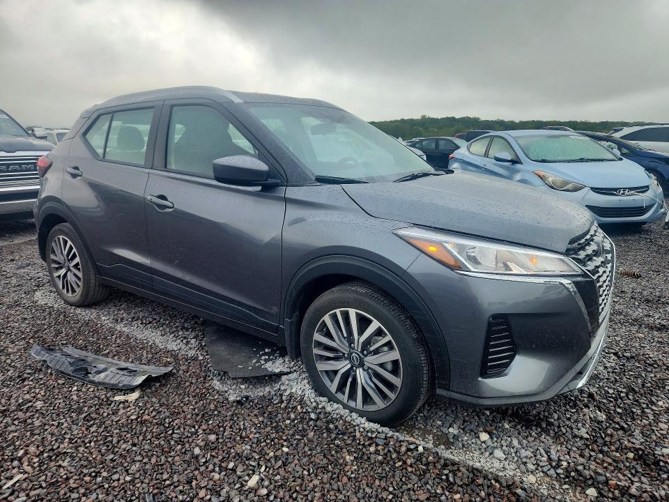Снимка 4 от търг – 2024 NISSAN KICKS с VIN 3N1CP5CV9RL560292
