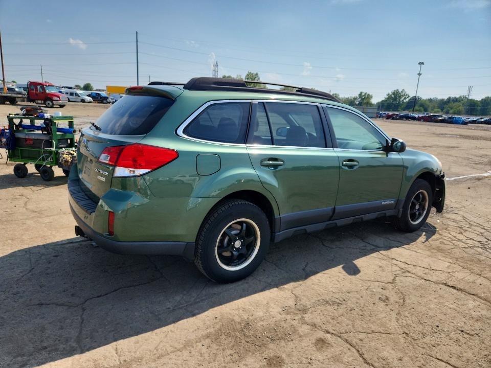 Photo 3 from auction – 2014 SUBARU OUTBACK with VIN 4S4BRBAC3E3296751