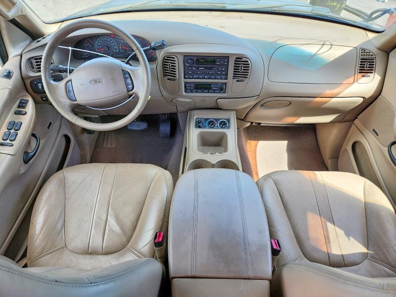 صورة رقم 8 من المزاد - 2000 FORD EXPEDITION مع VIN 1FMRU1768YLA60254