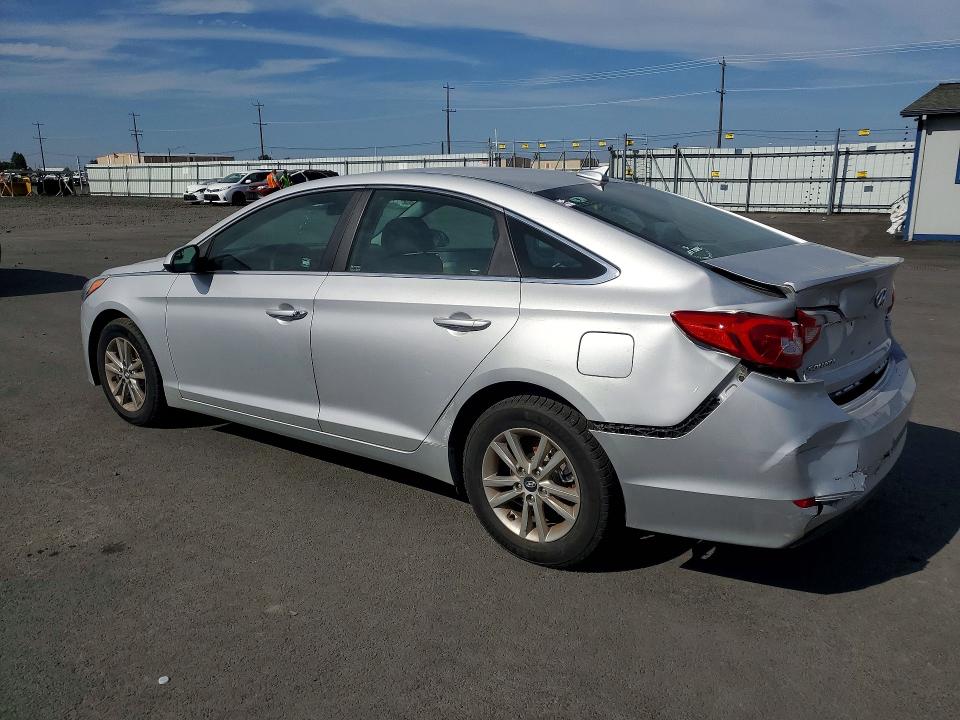 Photo 2 from auction – 2015 HYUNDAI SONATA with VIN 5NPE24AF4FH008219