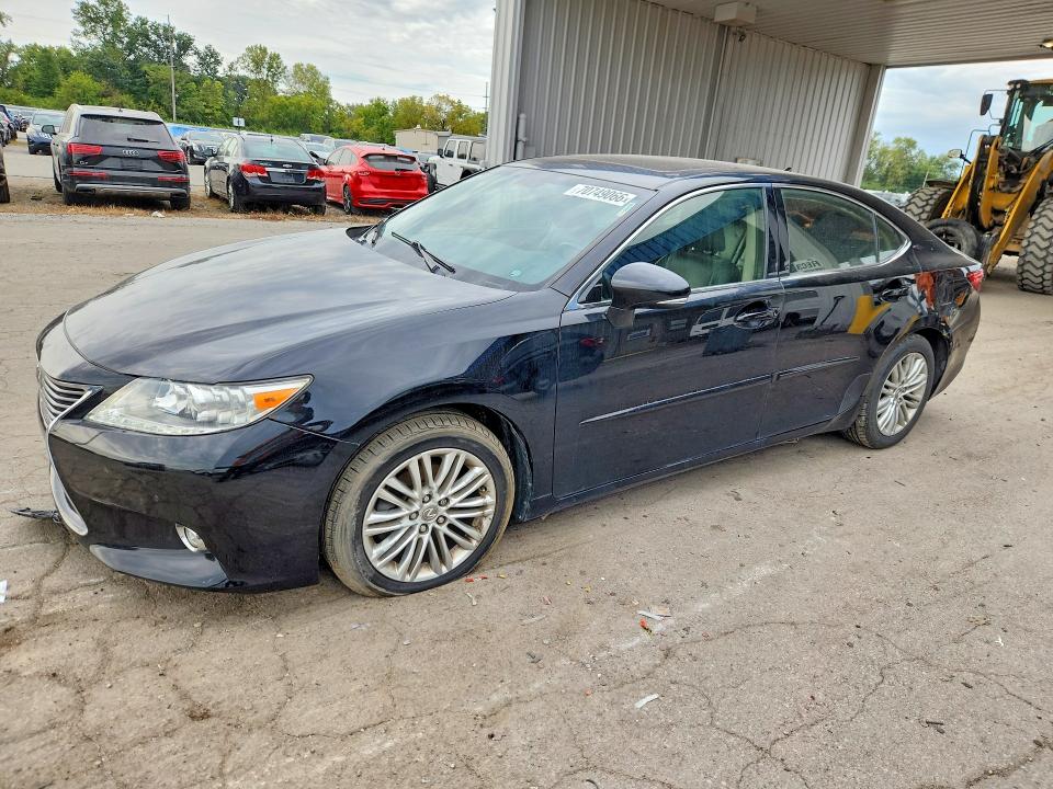 صورة رقم 1 من المزاد - 2014 LEXUS ES مع VIN JTHBK1GG6E2129446