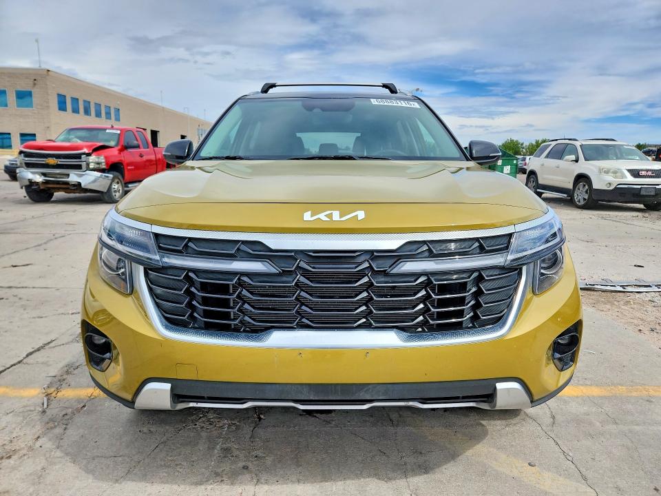 Снимка 5 от търг – 2024 KIA SELTOS с VIN KNDEUCAAXR7555660
