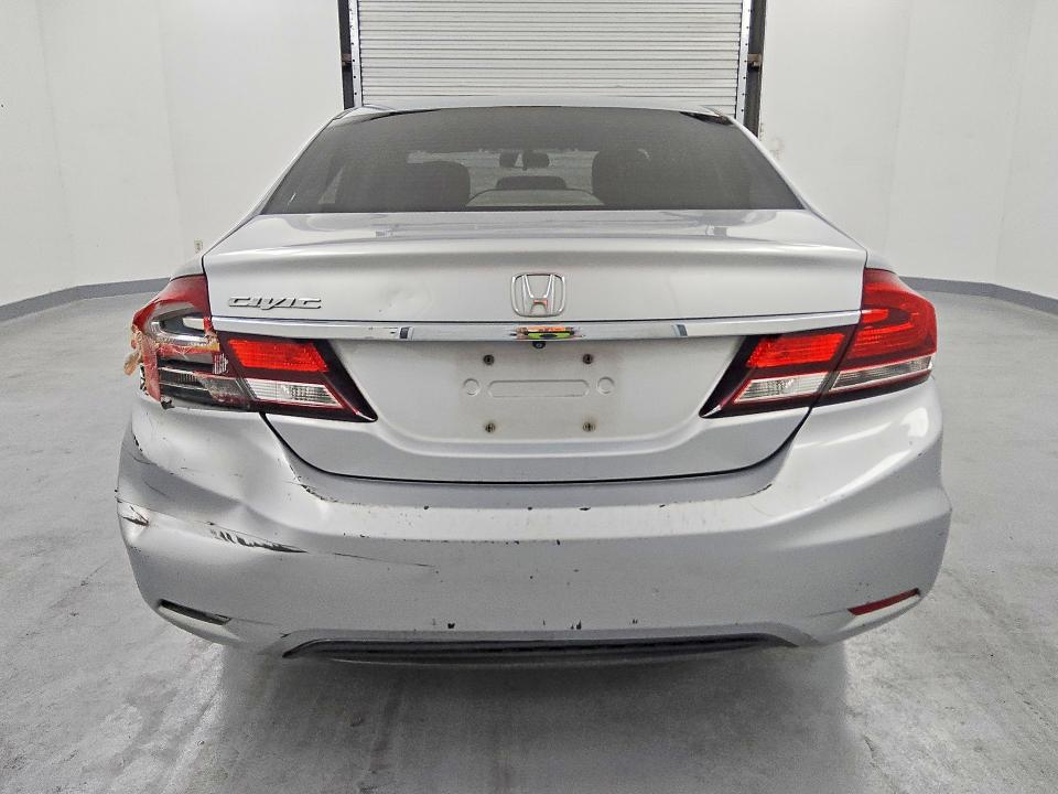 Photo 6 from auction – 2015 HONDA CIVIC with VIN 2HGFB2F73FH550819