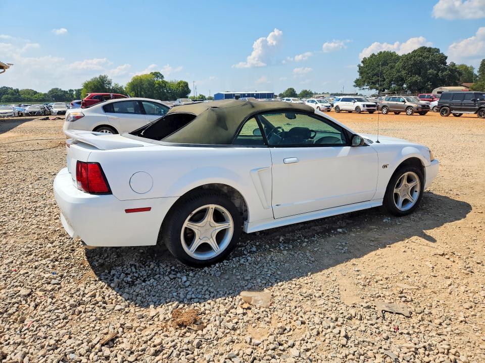Photo 3 from auction – 2000 FORD MUSTANG with VIN 1FAFP45X8YF211514