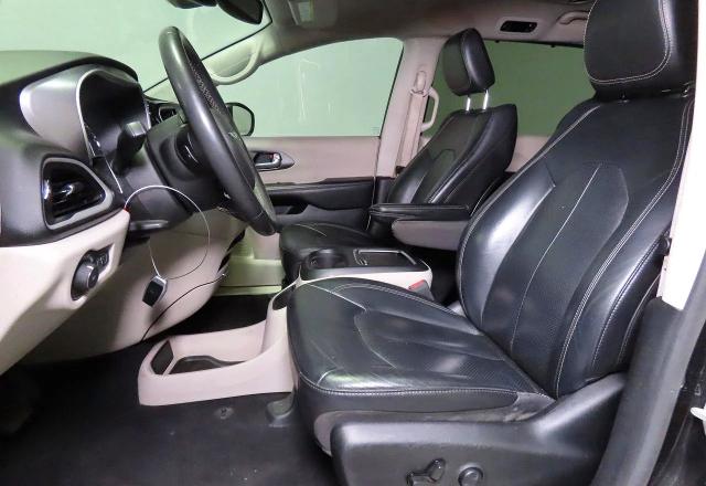 Photo 9 from auction – 2022 CHRYSLER PACIFICA with VIN 2C4RC1BG8NR179335