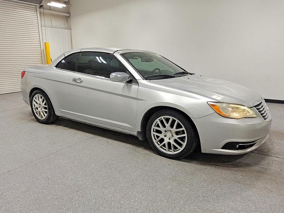Zdjęcie 4 z aukcji – 2011 CHRYSLER 200 z VIN 1C3BC7EG9BN529360