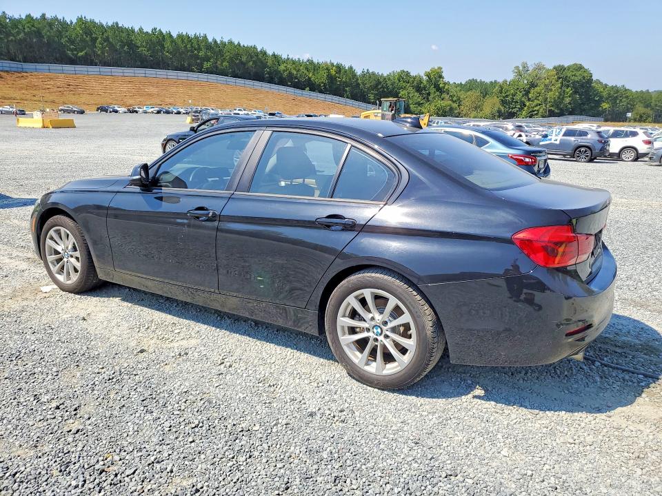 Photo 2 from auction – 2016 BMW 320 with VIN WBA8E1G55GNT34613