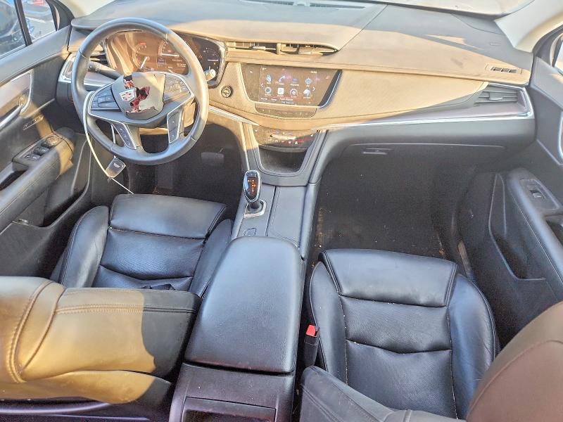 Photo 8 from auction – 2017 CADILLAC XT5 with VIN 1GYKNBRS1HZ105500