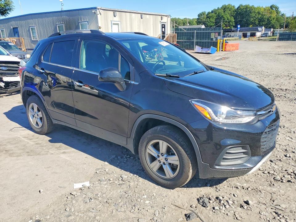 Photo 4 from auction – 2019 CHEVROLET TRAX with VIN KL7CJPSB8KB923834