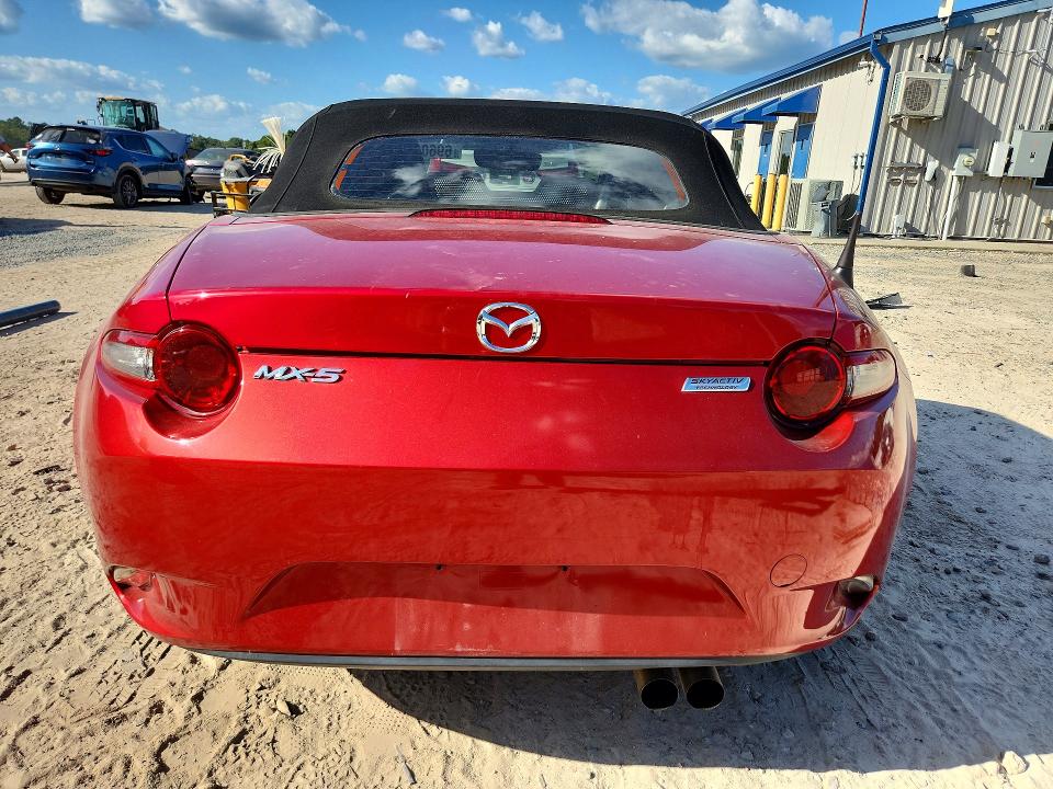 Zdjęcie 6 z aukcji – 2016 MAZDA MX-5 MIATA z VIN JM1NDAB72G0114943