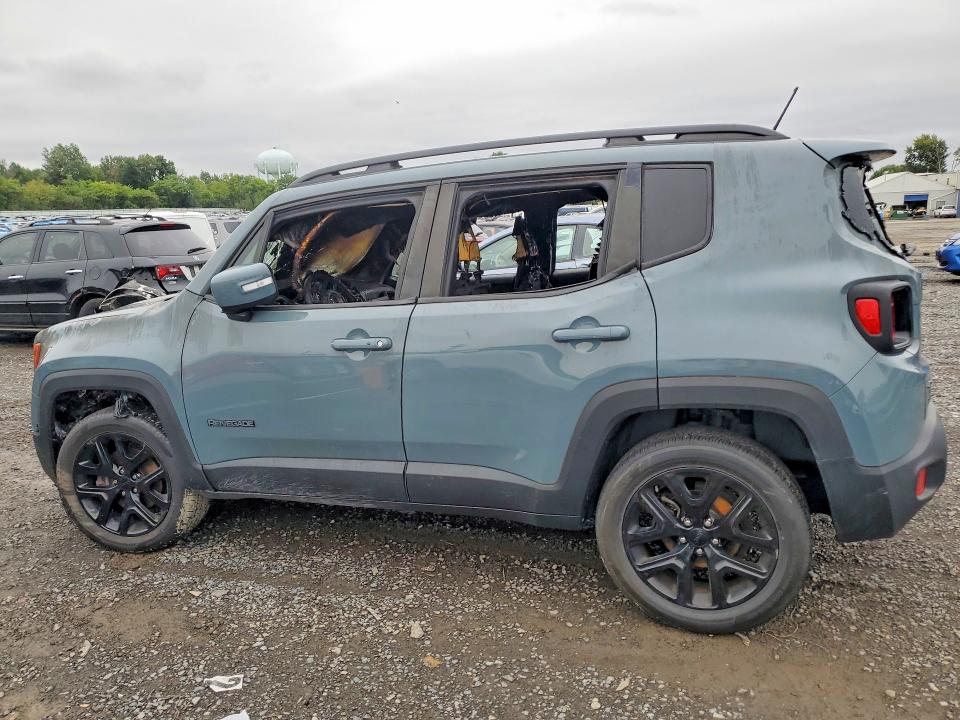 Photo 2 from auction – 2017 JEEP RENEGADE with VIN ZACCJBBB7HPF81913