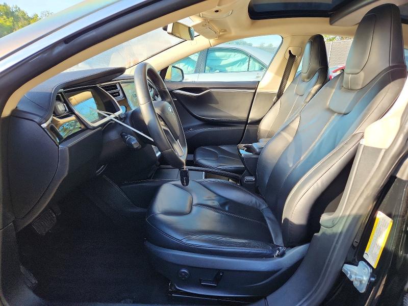 Photo 7 from auction – 2014 TESLA MODEL S with VIN 5YJSA1S12EFP35699