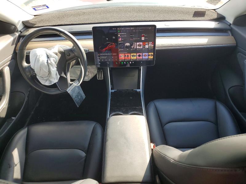 Photo 8 from auction – 2018 TESLA MODEL 3 with VIN 5YJ3E1EA3JF034023