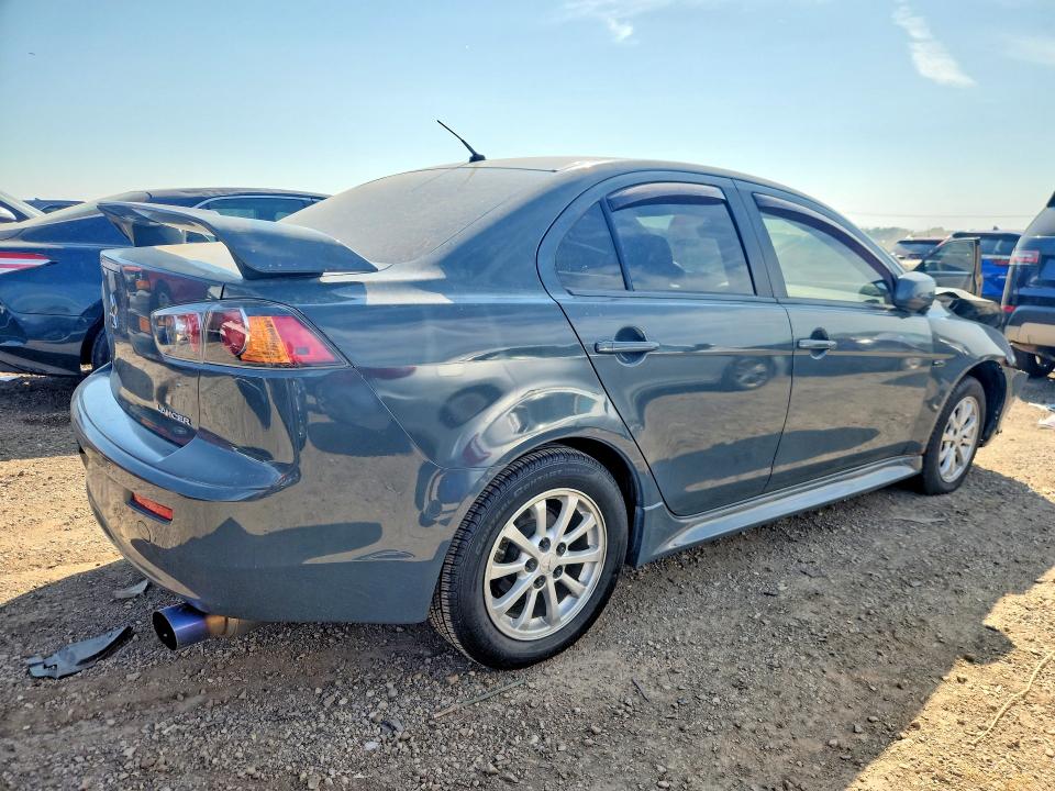 Photo 3 from auction – 2014 MITSUBISHI LANCER with VIN JA32U2FU9EU002301