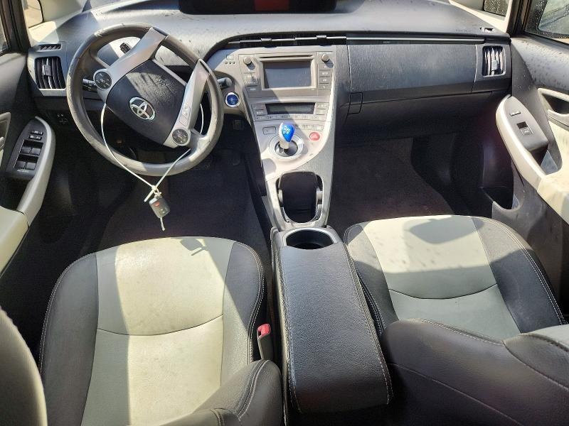 Photo 8 from auction – 2013 TOYOTA PRIUS with VIN JTDKN3DU9D1644377