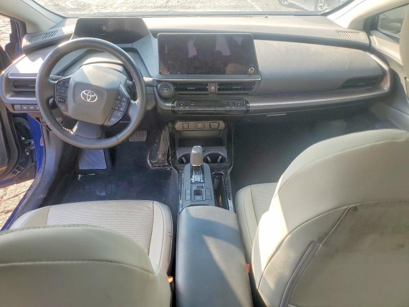 Снимка 8 от търг – 2024 TOYOTA PRIUS с VIN JTDADABU7R3009496