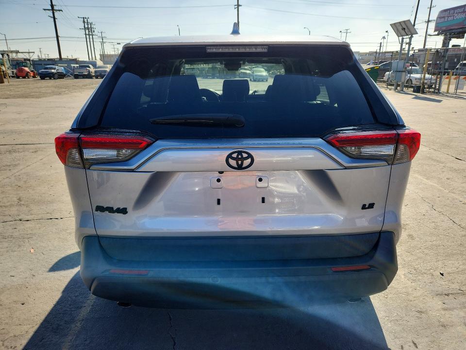 Photo 6 from auction – 2024 TOYOTA RAV4 with VIN 2T3H1RFV8RC256095