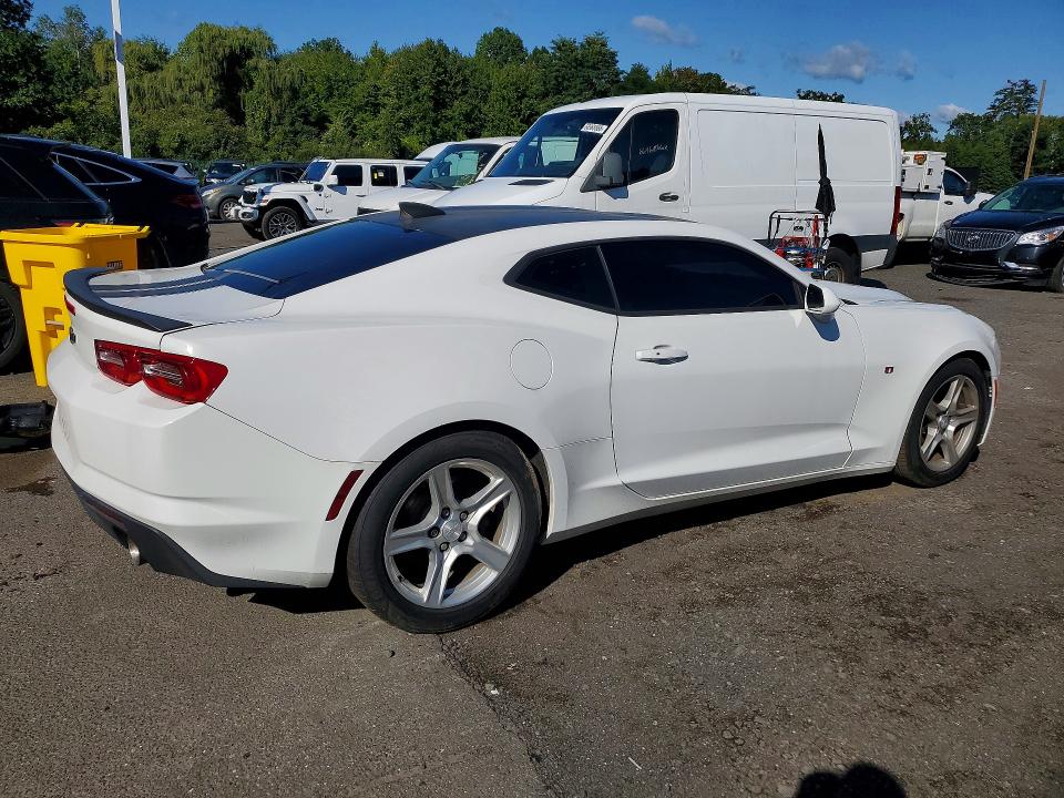 Photo 3 from auction – 2019 CHEVROLET CAMARO with VIN 1G1FB1RS3K0104864