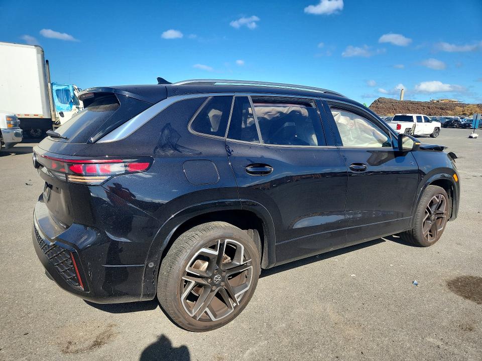 Снимка 3 от търг – 2025 VOLKSWAGEN TIGUAN с VIN 3VVLR7RMXSM019402
