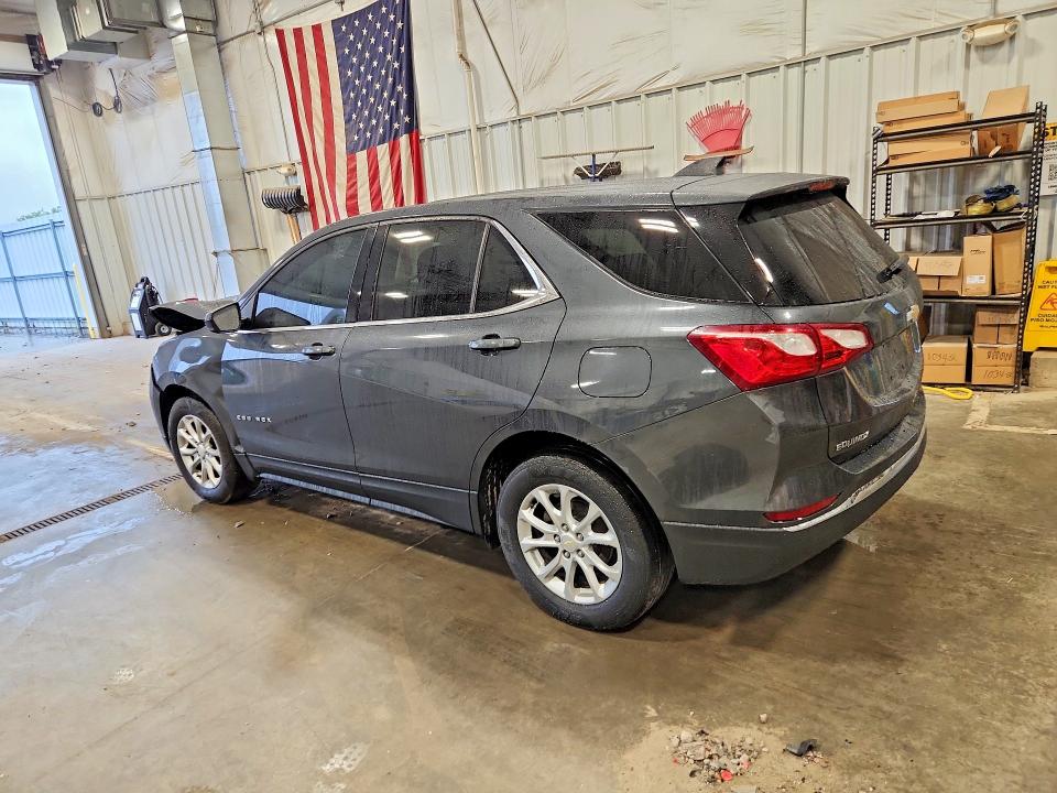 Photo 2 from auction – 2020 CHEVROLET EQUINOX with VIN 2GNAXKEV3L6205721