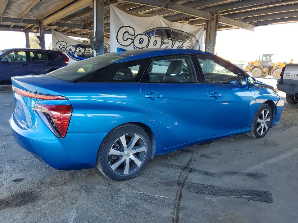 Photo 3 from auction – 2018 TOYOTA MIRAI with VIN JTDBVRBD2JA003976
