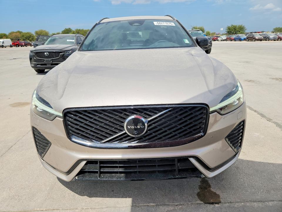 Foto 5 de la subasta – 2026 VOLVO XC60 con VIN YV4M12RCXT1373968