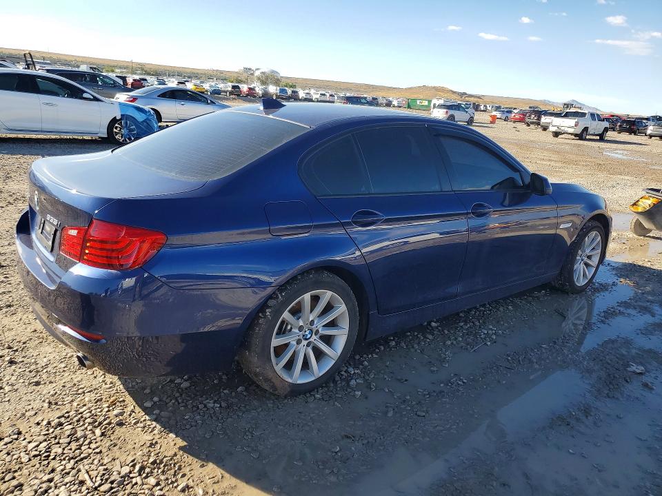 Фото 3 с аукциона – 2015 BMW 535 с VIN WBA5B3C53FD547416