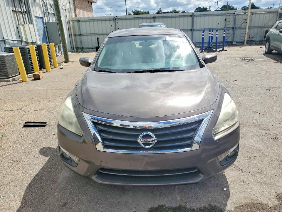 Zdjęcie 5 z aukcji – 2015 NISSAN ALTIMA z VIN 1N4AL3AP6FC474797
