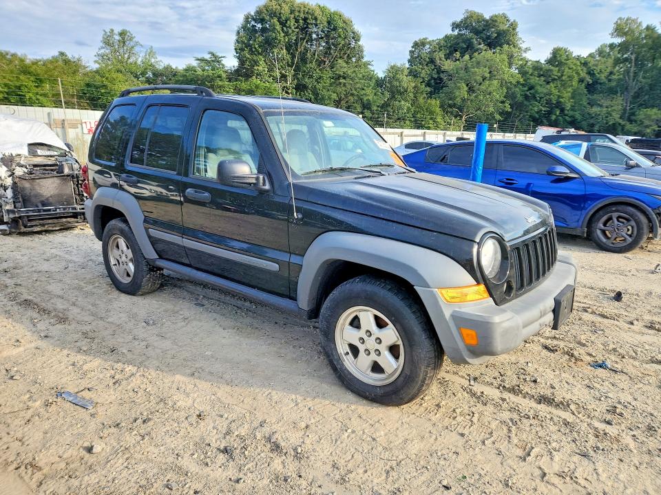 Photo 4 from auction – 2005 JEEP LIBERTY with VIN 1J4GL48K35W626210