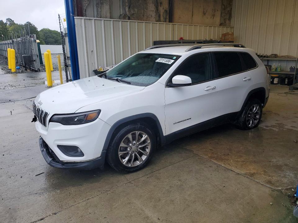 JEEP CHEROKEE 2019 z numerem VIN 1C4PJLLB0KD184183 - Zdjęcie z aukcji