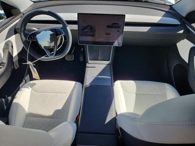 Фото 8 с аукциона – 2026 TESLA MODEL Y с VIN 7SAYGDEE8TF330133