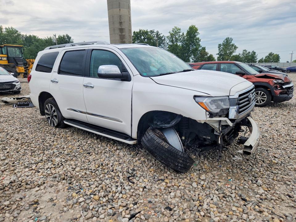 Снимка 4 от търг – 2018 TOYOTA SEQUOIA с VIN 5TDJY5G1XJS158336
