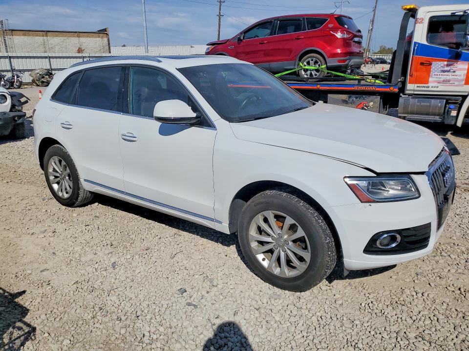 Photo 4 from auction – 2017 AUDI Q5 with VIN WA1C2AFP8HA042157