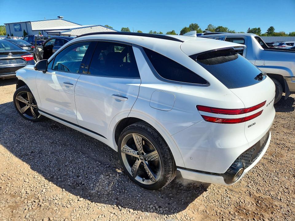 Photo 2 from auction – 2024 GENESIS GV70 with VIN 5NMMCDTC9RH004437