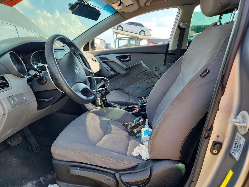 Снимка 7 от търг – 2014 HYUNDAI ELANTRA с VIN KMHDH4AE4EU210155