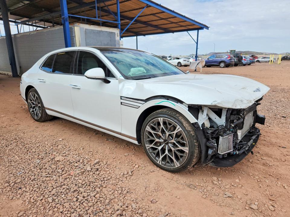 Photo 4 from auction – 2024 GENESIS G90 with VIN KMTFC4SD2RU039849