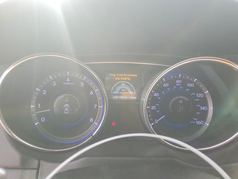 Photo 9 from auction – 2014 HYUNDAI SONATA with VIN 5NPEC4AC2EH915195