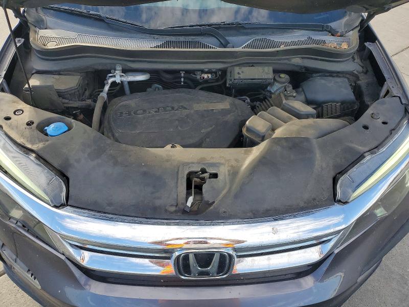Photo 12 from auction – 2020 HONDA PILOT with VIN 5FNYF6H12LB006230