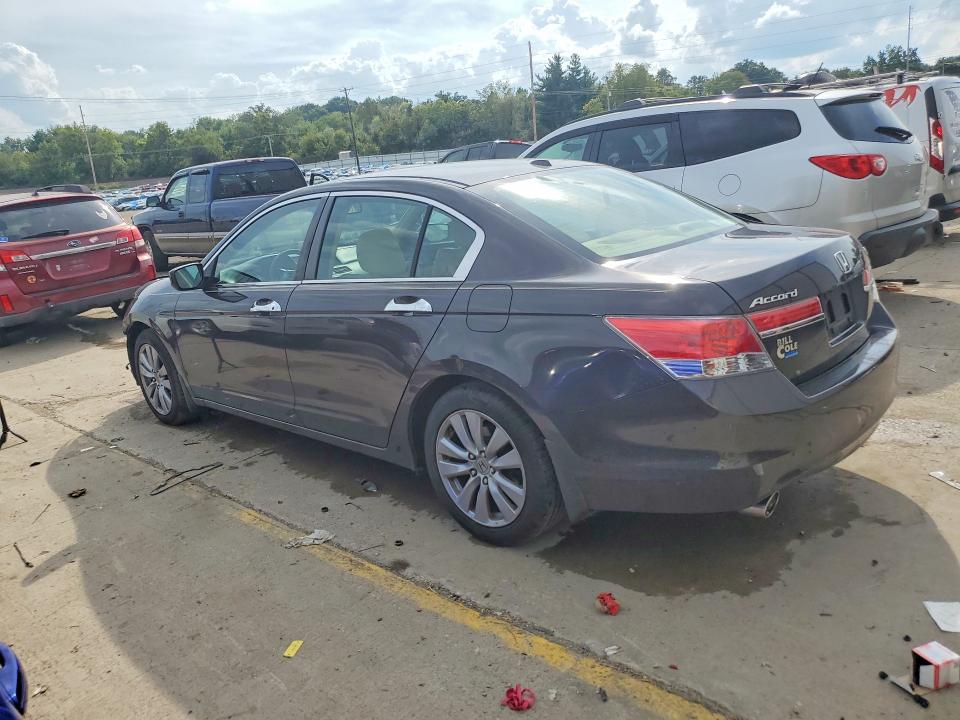 Photo 2 from auction – 2011 HONDA ACCORD with VIN 1HGCP3F83BA017025
